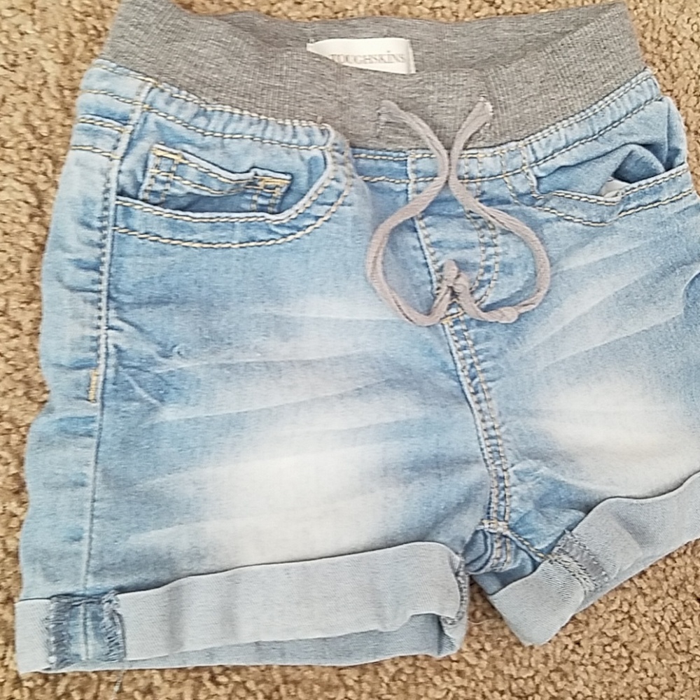 Jean shorts. Child female shorts.